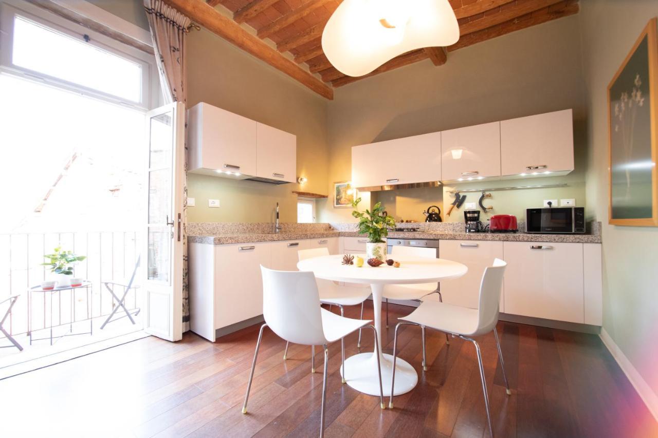 Apartamento Casa della Luce Luxury Lucca Exterior foto